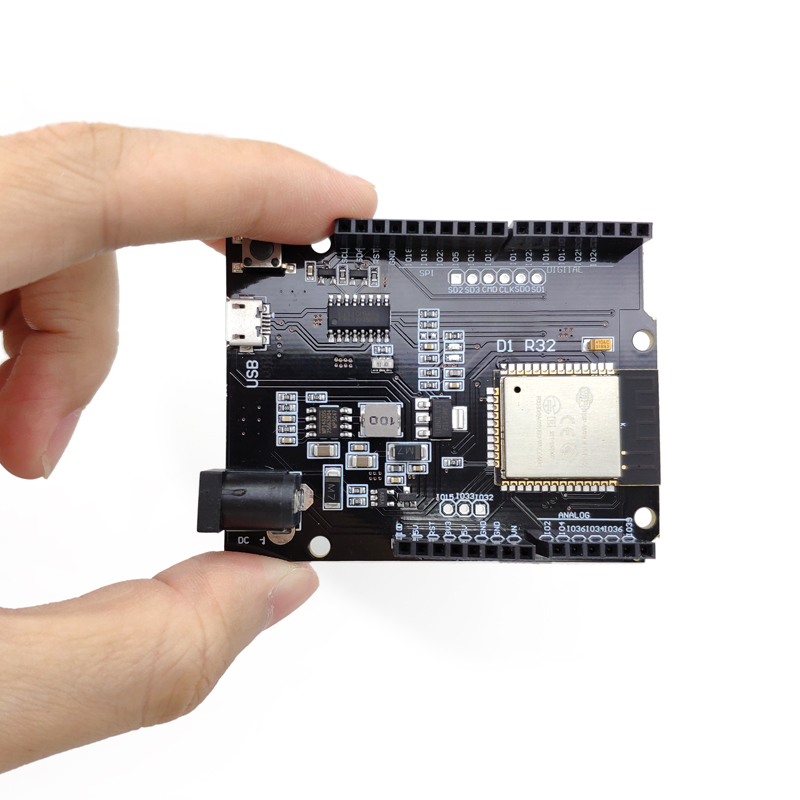ESP32 لـ Wemos D1 Mini D1 R32  - مراجعة Lattepanda Sigma 32Gb وسعره